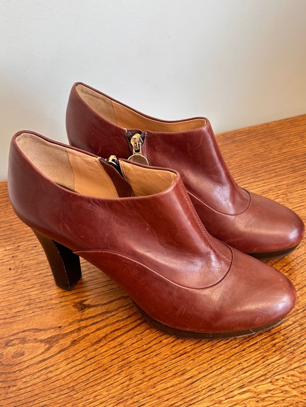 GEOX RESPIRA LEATHER ANKLE BOOT